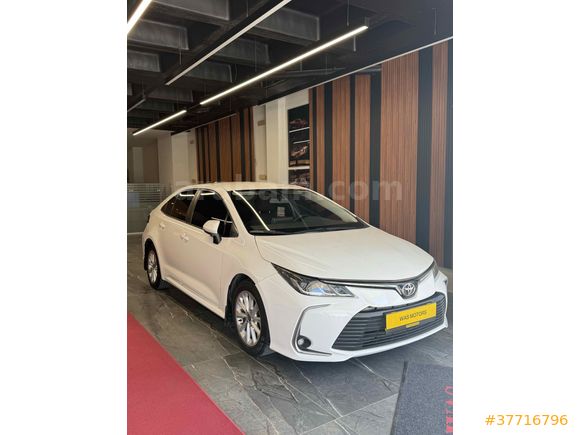Sahibinden Toyota Corolla 1.5 Dream 2021 Model 