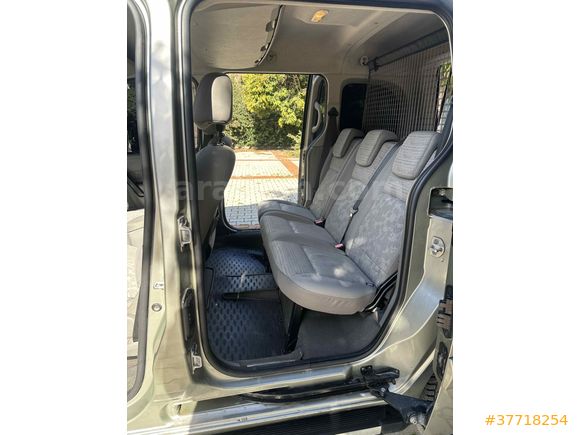 Sahibinden Renault Kangoo Multix 1.5 dCi Chromeline Edition 2011 Model 