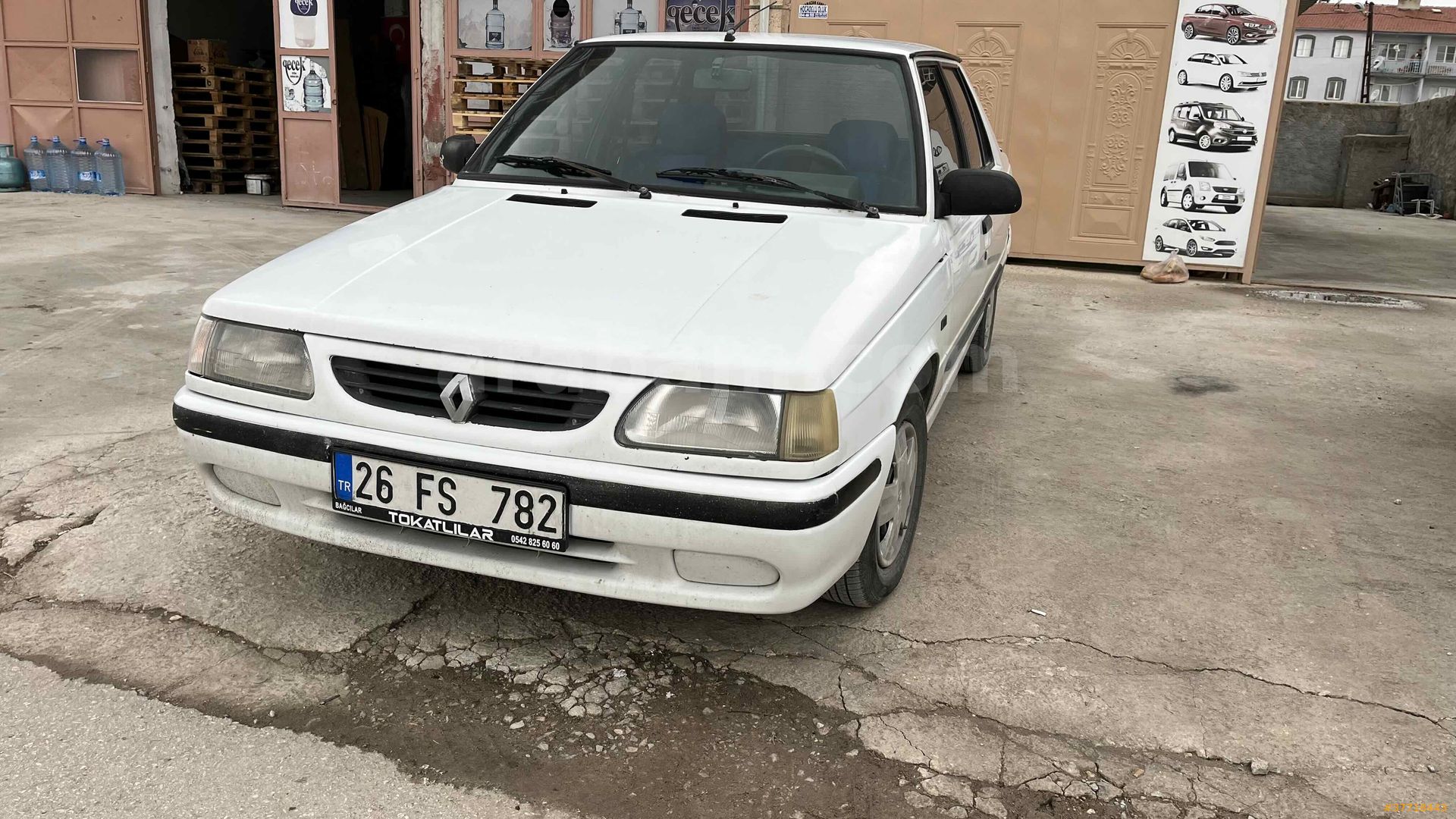 GALERİDEN RENAULT R 9 1.4 BROADWAY RN 1997 MODEL ESKİŞEHİR