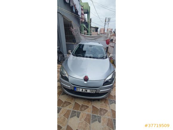 Sahibinden Renault Megane 1.6 Dynamique 2010 Model