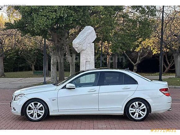 CAM TAVAN / DÜŞÜK KM | HLV GROUP AUTO