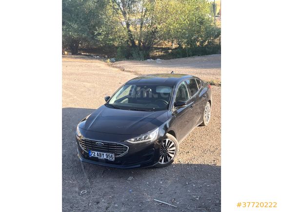 Sahibinden Ford Focus 1.5 TDCi           Titanium X 2023 Model