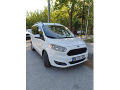 Sahibinden Ford Tourneo Courier 1.6 TDCi Titanium Plus 2015 Model  178.500 km Beyaz