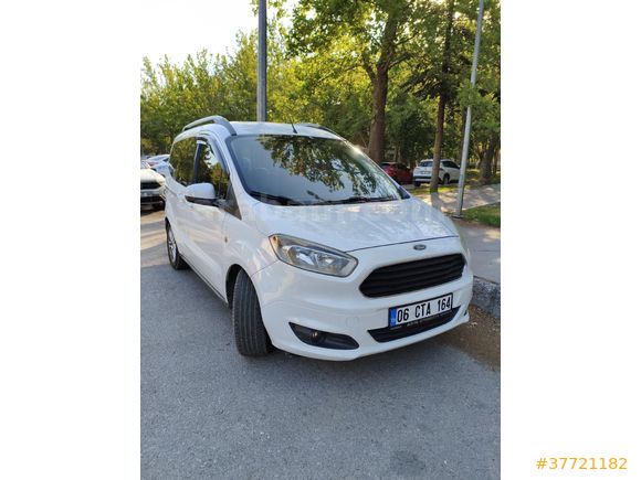 Sahibinden Ford Tourneo Courier 1.6 TDCi Titanium Plus 2015 Model  178.500 km Beyaz