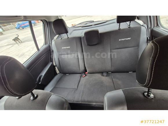 Sahibinden Dacia Sandero 1.5 dCi Stepway 2012 Model 