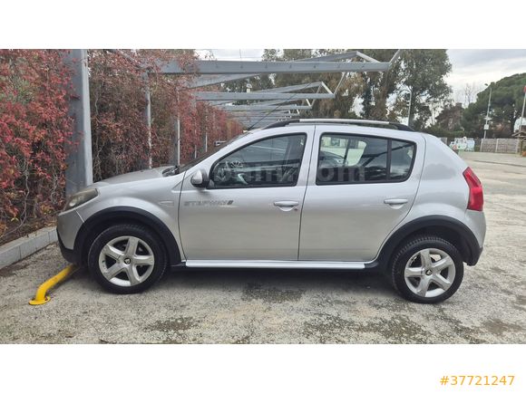 Sahibinden Dacia Sandero 1.5 dCi Stepway 2012 Model 