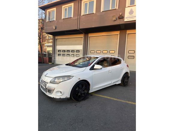 Sahibinden Renault Megane 1.5 dCi Expression 2011 Model 
