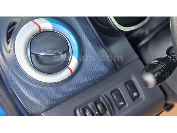 AUTO BY DEN LANSMAN RENK ÖZEL SERİ CLİO