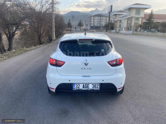 YANAR AUTODAN KM DÜŞÜK 0.9 TCe Clio