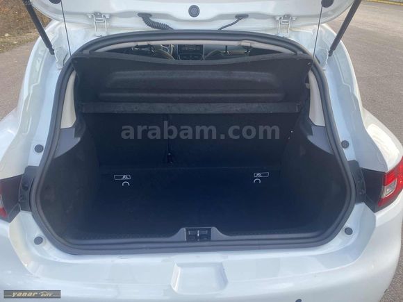 YANAR AUTODAN KM DÜŞÜK 0.9 TCe Clio