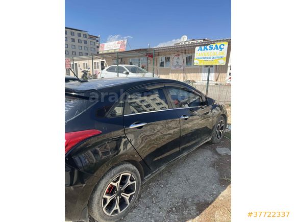 Sahibinden Hyundai i30 1.6 CRDi Elite 2013 Model 