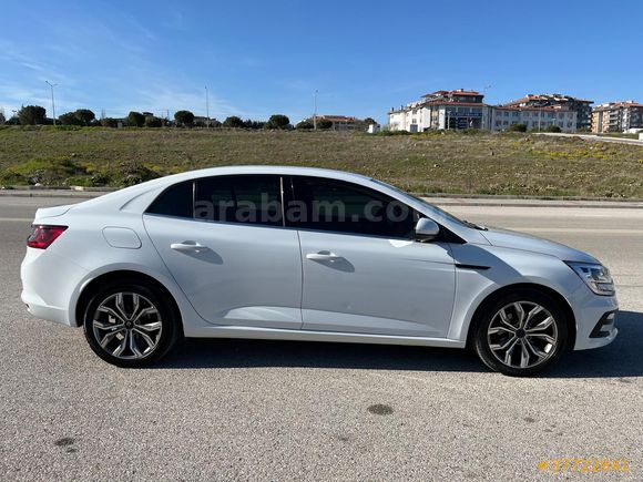 Sahibinden Renault Megane 1.3 TCe Joy 2021 Model