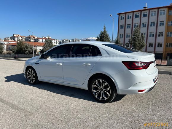 Sahibinden Renault Megane 1.3 TCe Joy 2021 Model