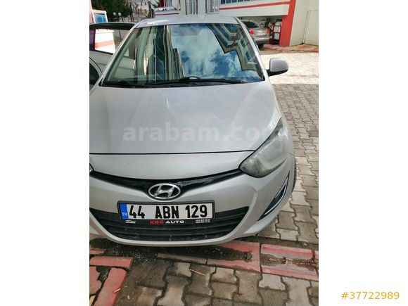 Sahibinden Hyundai i20 1.2 D-CVVT Jump 2012 Model