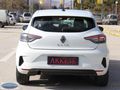 YENİ KASA 2024 RENAULT CLİO 1.0 TCE EVOLUTİON OTOMATİK KAMERALI