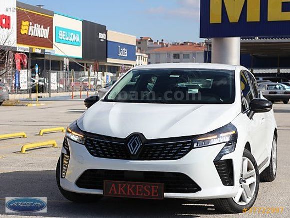 YENİ KASA 2024 RENAULT CLİO 1.0 TCE EVOLUTİON OTOMATİK KAMERALI