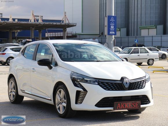 YENİ KASA 2024 RENAULT CLİO 1.0 TCE EVOLUTİON OTOMATİK KAMERALI