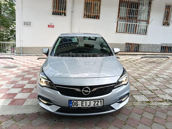 Son Hafta Opel Astra 1.5 D Edition 2020 Model Ankara