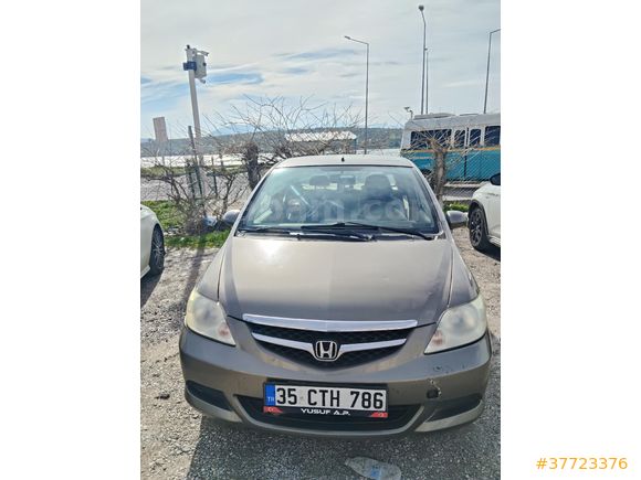 Sahibinden Honda City 1.4 Comfort 2009 Model