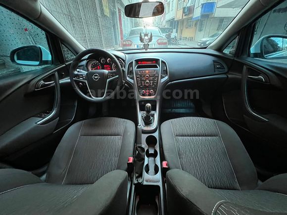 Sahibinden Opel Astra 1.6 Edition Plus 2018 Model  değişeni yok