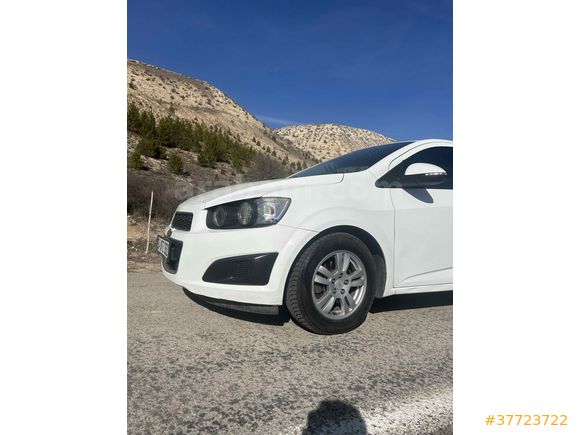 Sahibinden Chevrolet Aveo 1.3 D LT 2013 Model Sivas 122000km Beyaz