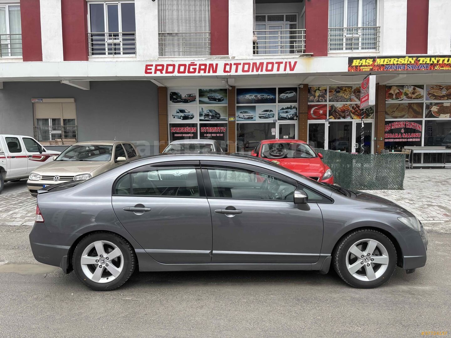 Galeriden Honda Civic 1.6i VTEC Elegance 2010 Model Konya 217.000 km Füme 7