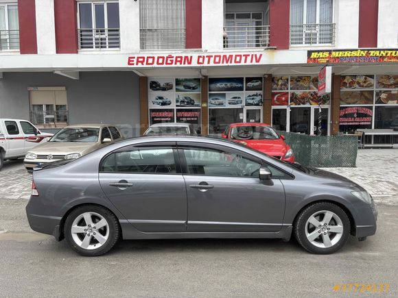 Galeriden Honda Civic 1.6 i-VTEC Elegance 2010 Model Konya