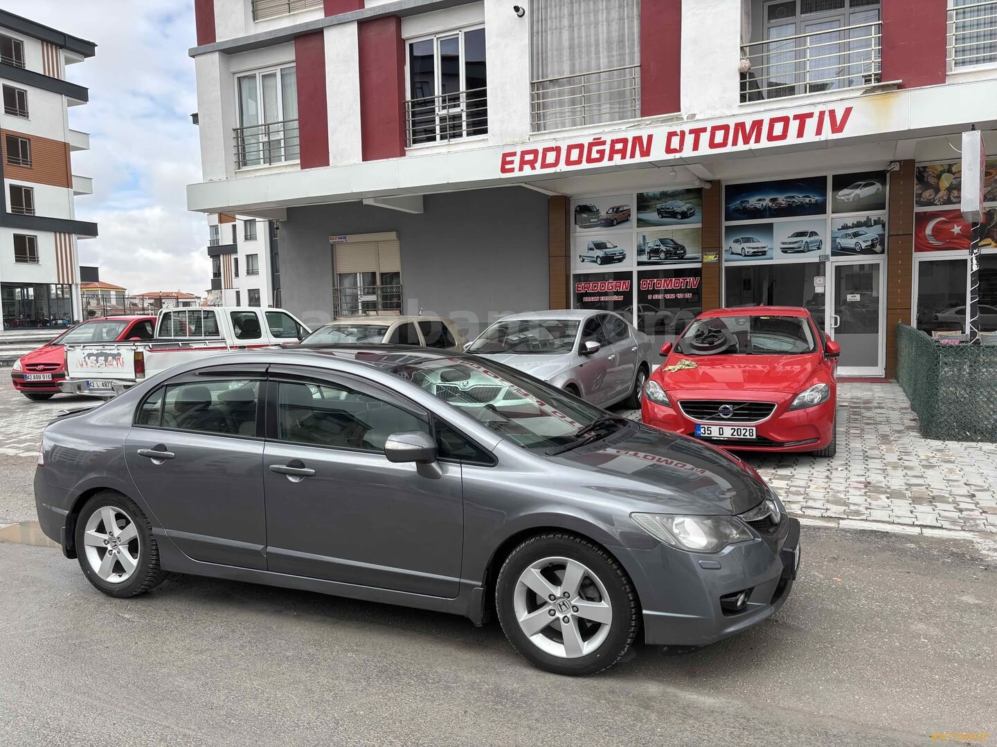 Galeriden Honda Civic 1.6i VTEC Elegance 2010 Model Konya 217.000 km Füme 1
