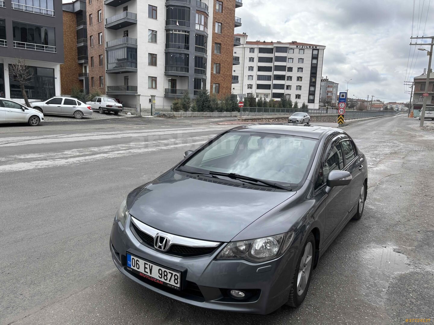 Galeriden Honda Civic 1.6i VTEC Elegance 2010 Model Konya 217.000 km Füme 6