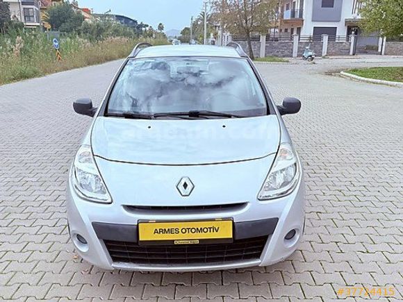 HATASIZ DEĞİŞENSİZ BAKIMLI 2012 RENAULT CLİO GRANDTOUR 1,5 DCI