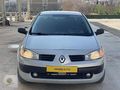 RENAULT MEGAN 2 2004 1.6 HATASIZ BOYASIZ TEMİZ BAKIMLI