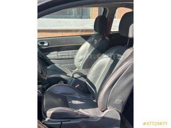Sahibinden Renault Megane 2.0 T Sport 2005 Model  200.000 km Siyah