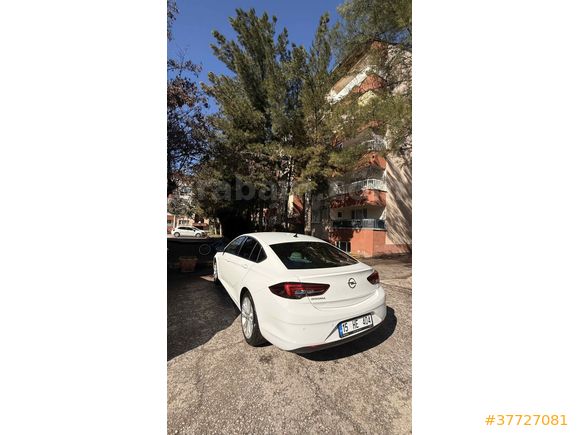 Sahibinden Opel Insignia 1.5 d Elegance 2020 Model  58.200 km Beyaz
