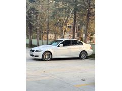 BMW 320d E90 2012 – Bakımlı, Turbo & Şanzıman Sorunsuz, Zincir Yeni, Sorunsuz Motor