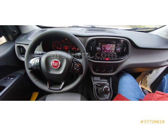 Sahibinden Fiat Doblo Combi 1.6 Multijet Safeline 2021 Model 