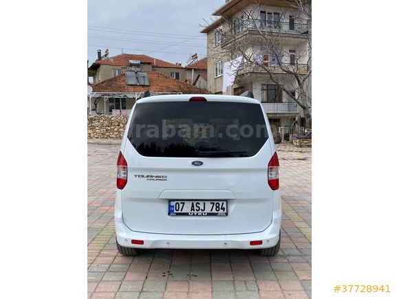 Sahibinden Ford Tourneo Courier 1.5 TDCi Titanium Plus 2018 Model 