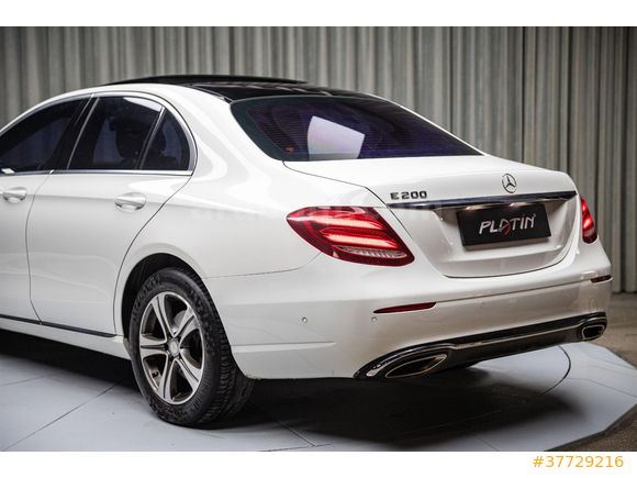 BAYİ 2016 E 200 AVANTGARDE İLK.SAHİBİ_YETKİLİ.BAKIM_COMAND_NAV_SUNROOF