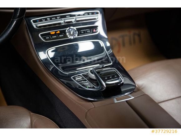 BAYİ 2016 E 200 AVANTGARDE İLK.SAHİBİ_YETKİLİ.BAKIM_COMAND_NAV_SUNROOF