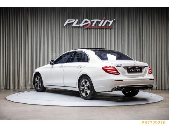 BAYİ 2016 E 200 AVANTGARDE İLK.SAHİBİ_YETKİLİ.BAKIM_COMAND_NAV_SUNROOF