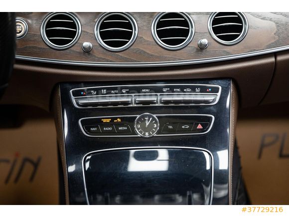 BAYİ 2016 E 200 AVANTGARDE İLK.SAHİBİ_YETKİLİ.BAKIM_COMAND_NAV_SUNROOF