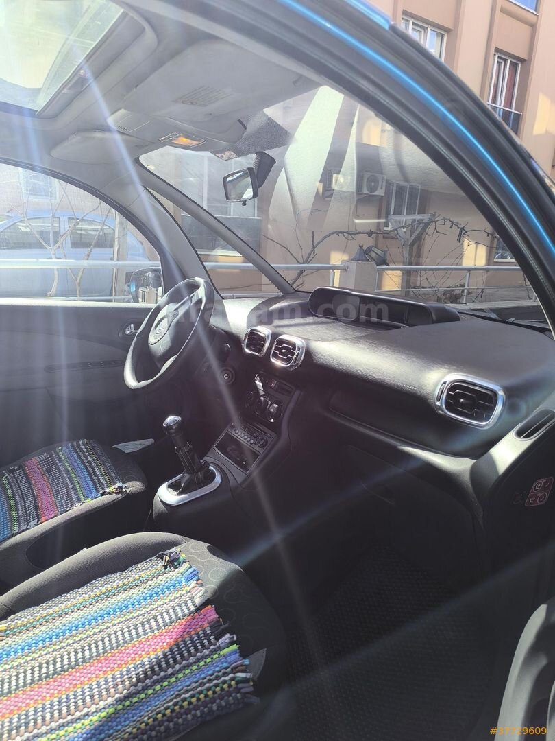 Sahibinden Citroen C3 Picasso 1.6 HDi SX 2011 Model İzmir 195.000 km Mavi (metalik) 6
