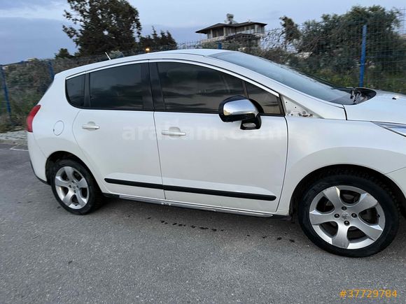 Sahibinden Peugeot 3008 1.6 e-HDi Allure 2011 Model 