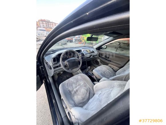 Sahibinden Renault Laguna 1.6 Privilege 2001 Model 