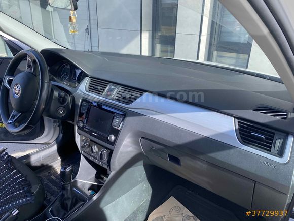 Sahibinden Skoda Rapid 1.0 TSI GreenTec Ambition 2017 Model Ankara