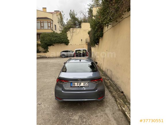 2025 , 6,200 km Hatasiz Boyasiz Mavi boncuk 