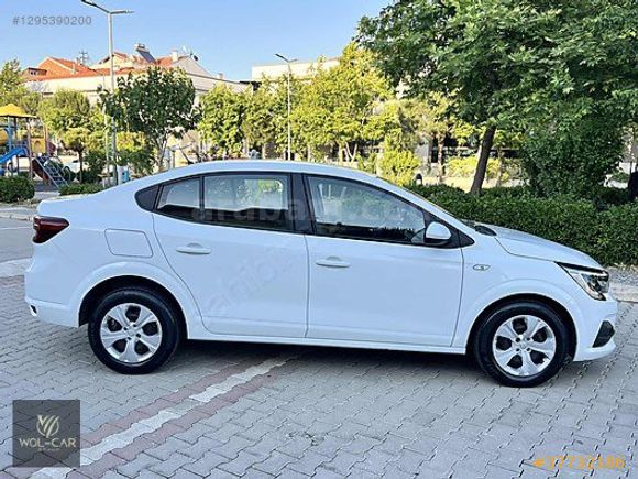 WOL - CAR'dan 2022 MODEL RENAULT TALİANT BOYASIZ TABLET EKRAN /