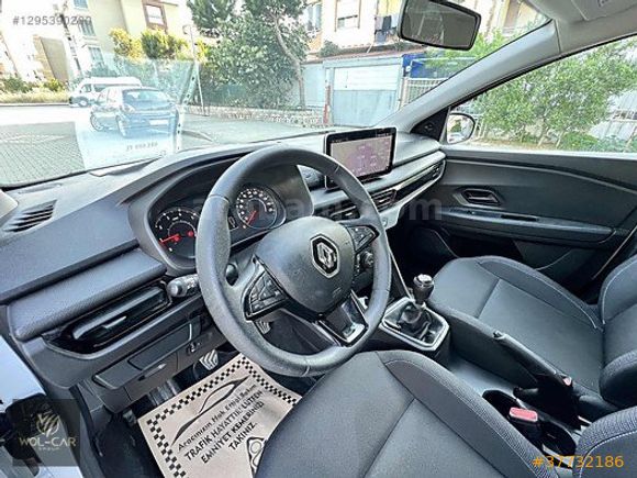 WOL - CAR'dan 2022 MODEL RENAULT TALİANT BOYASIZ TABLET EKRAN /