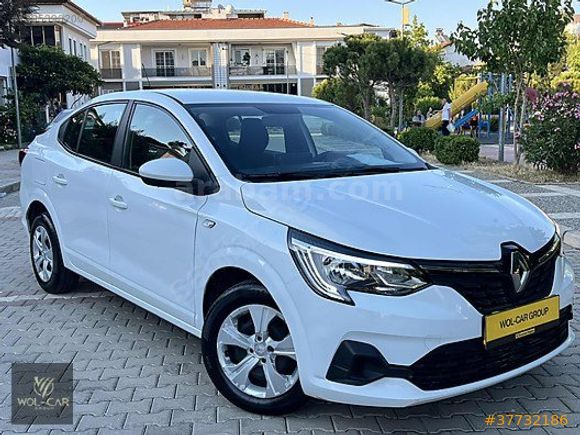 WOL - CAR'dan 2022 MODEL RENAULT TALİANT BOYASIZ TABLET EKRAN /