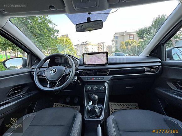WOL - CAR'dan 2022 MODEL RENAULT TALİANT BOYASIZ TABLET EKRAN /