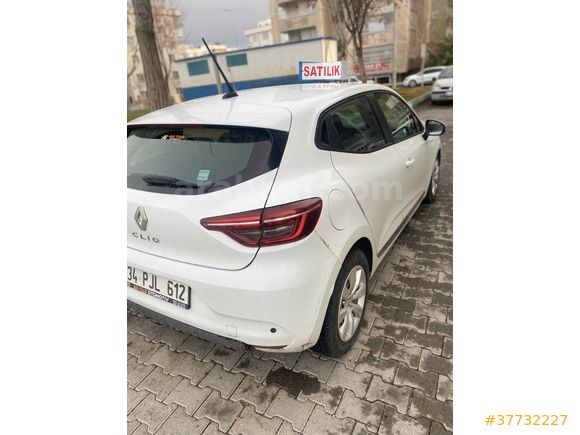 Sahibinden Renault Clio 1.5 BlueDCI Joy 2020 Model 